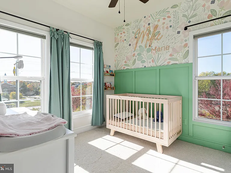 6746 Upland Manor Dr — Photo 14