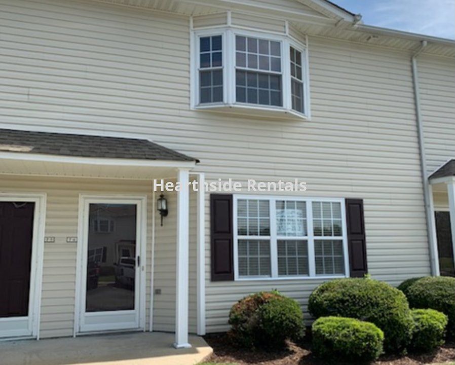 1st image of 3821 F6 E Vancroft Cir