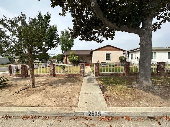 2nd image of 2525 Hitchcock Dr