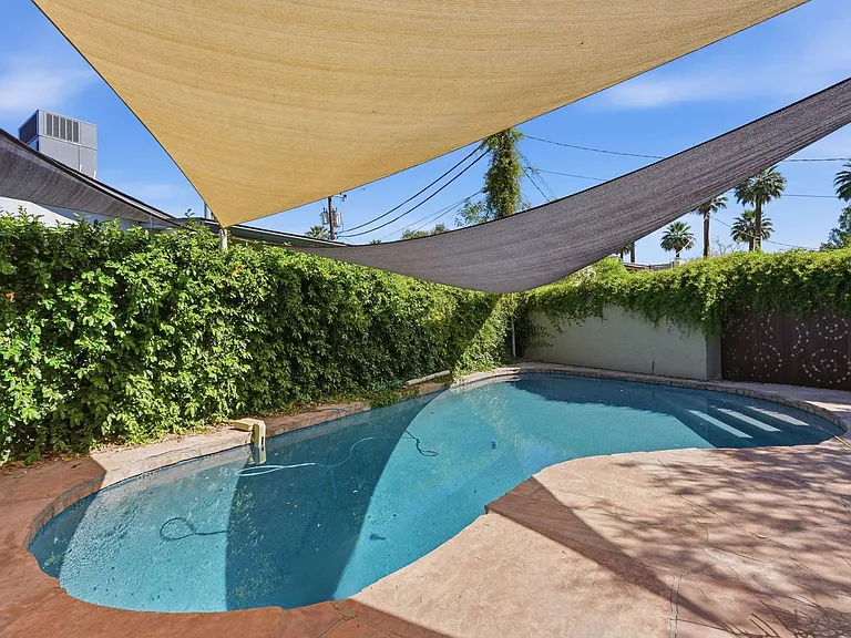 1238 W Coronado Rd — Photo 36