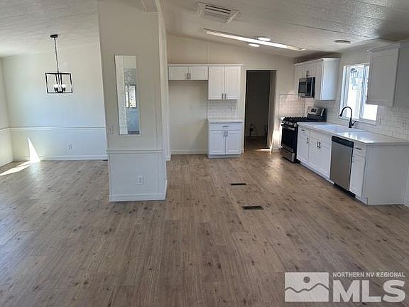 5th image of 21 W Lemos Ln