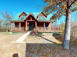 536 Hideaway Ln, Upper Tract, WV 26866