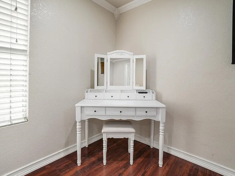 2952 Barberini Dr — Photo 17