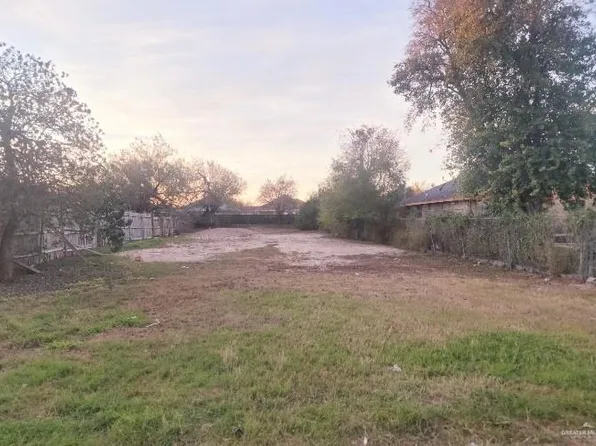 413 San Antonio Ave, Mission, TX 78572