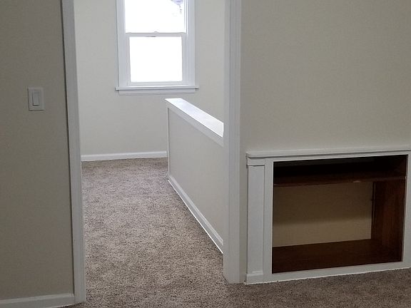 5th image of 1629 Sunnymede Ave