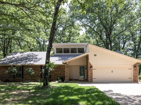11607 S 5th St, Jenks, OK 74037