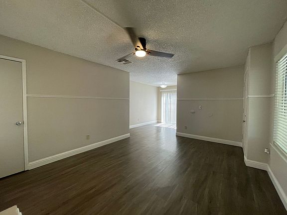 3rd image of 2113 O St #14