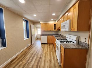 558 Broad St, Emmaus, PA 18049