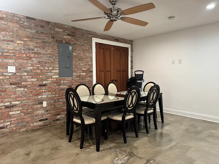 400 M St NW #2 — Photo 6
