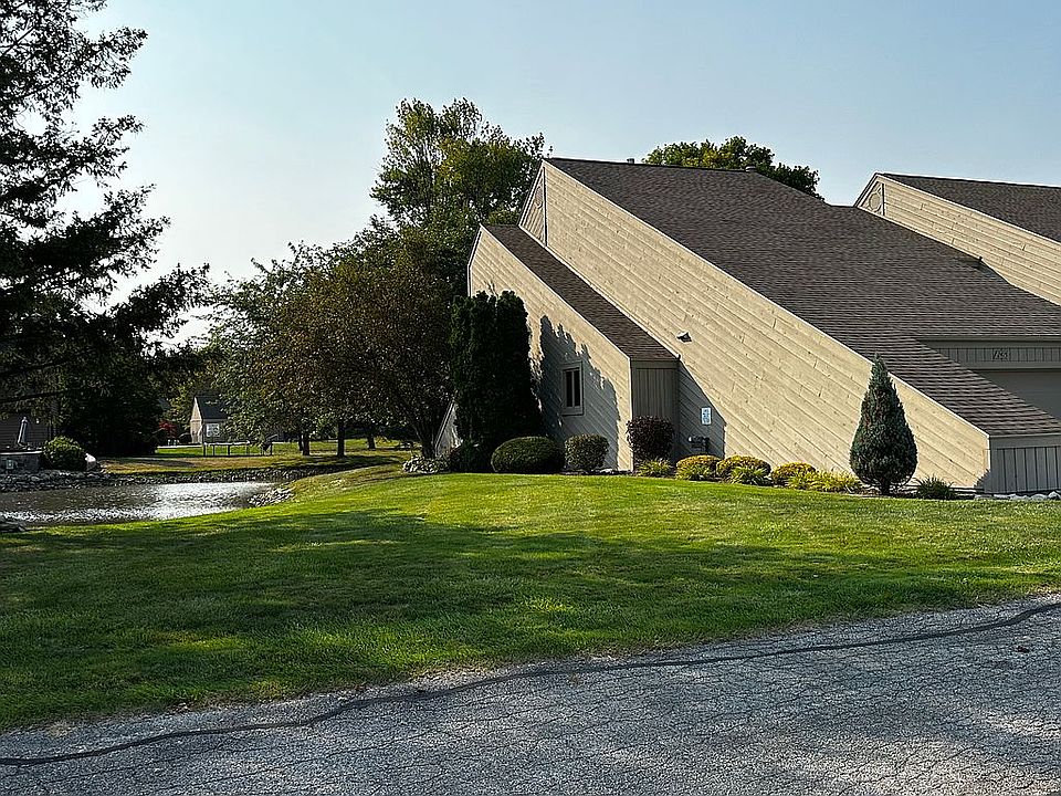 1st image of 2415 Lakeview Ct