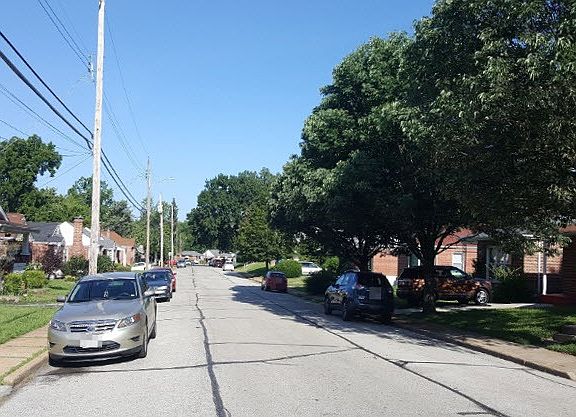 5th image of 8304 Braddock Dr