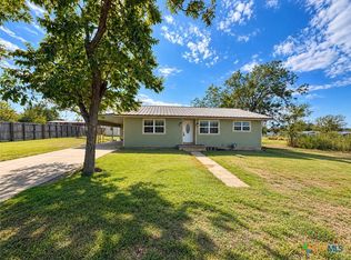 217 W Mesquite Ave, Rogers, TX 76569