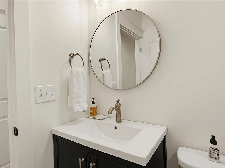 4052 Poets Trl — Photo 23