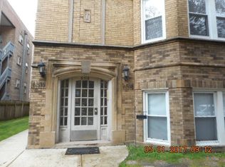 6518 N Mozart St APT 3, Chicago, IL 60645