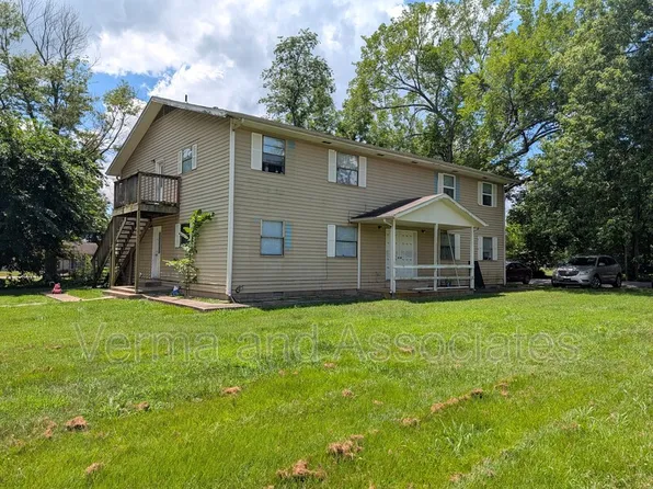340 N C St #1, Centerton, AR 72719