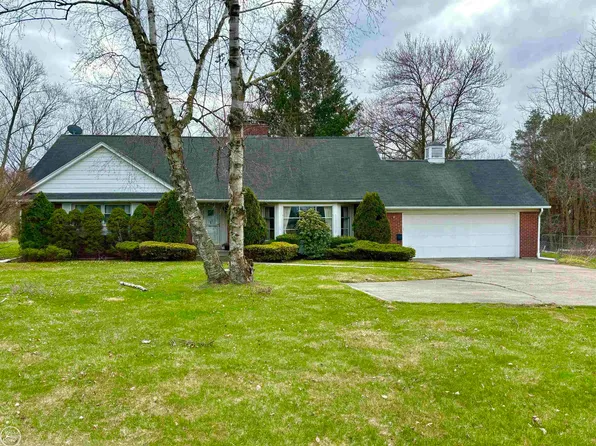 53455 Washington St, New Baltimore, MI 48047
