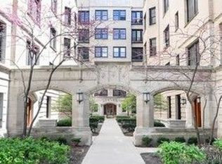 2341 N Commonwealth Ave APT 2A, Chicago, IL 60614