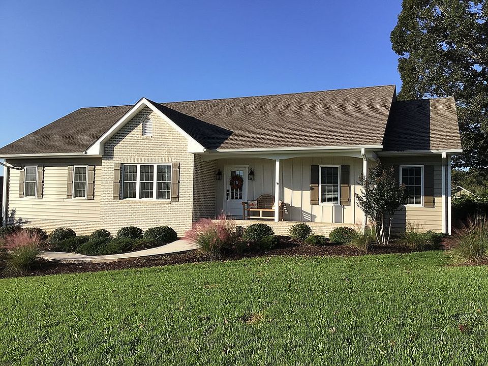 1st image of 112 Peakland Ct