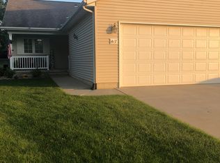 417 Wesson Ave, Hudson, IA 50643