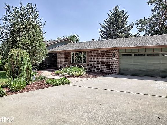 2nd image of 2090 Stonehenge Cir