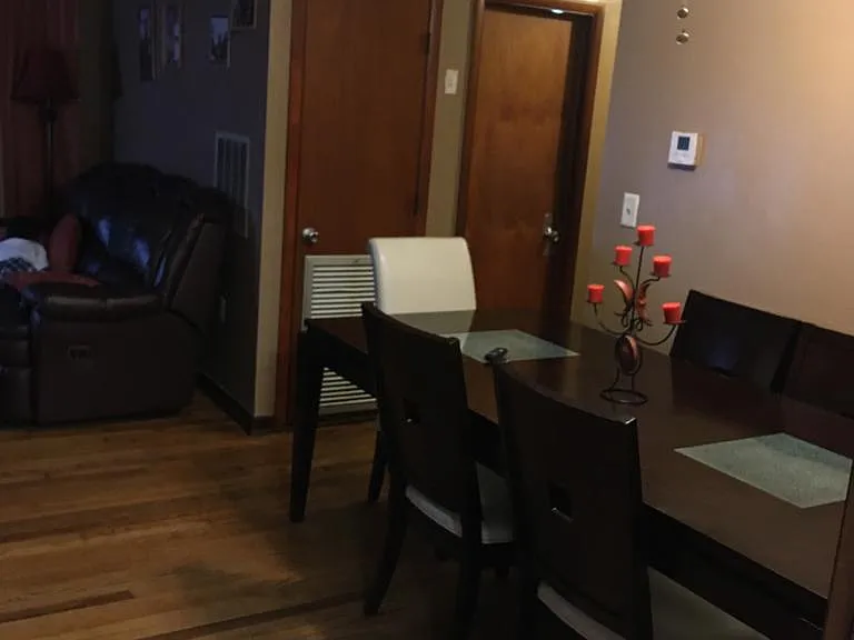 518 E Crawford St — Photo 18