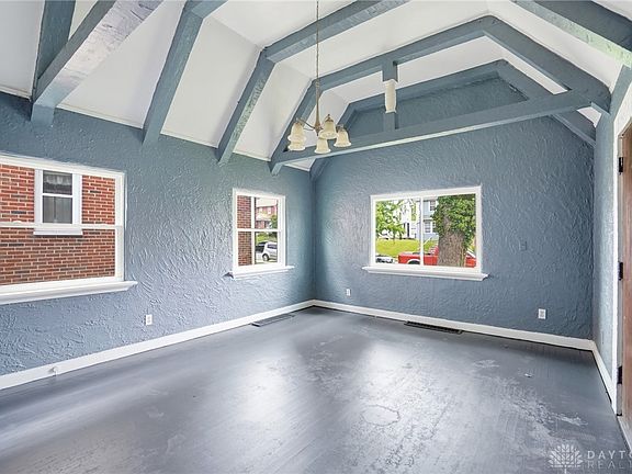 3rd image of 348 Delaware Ave