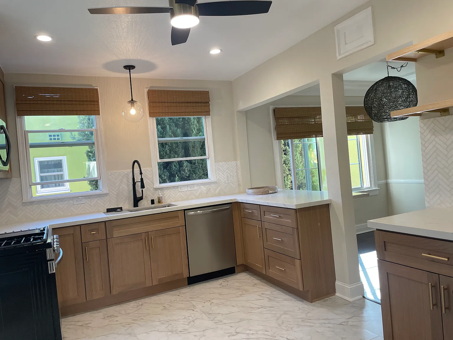 3 bed, 2650 sqft, $6,500 — Photo 3