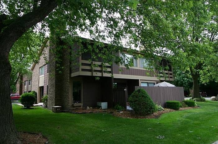 Exterior 2