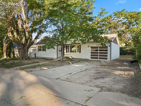 3rd image of 1726 Alexander Cir