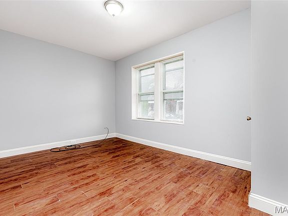 5th image of 4223 Ellenwood Ave