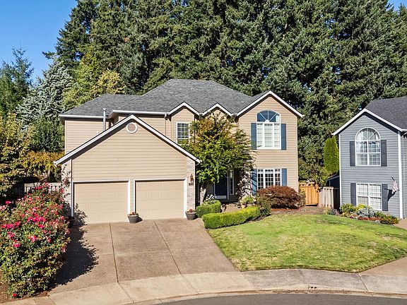 2nd image of 389 Pintail Ct SE