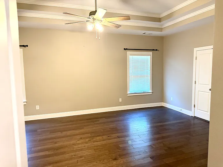 12105 Cameron Dr — Photo 23