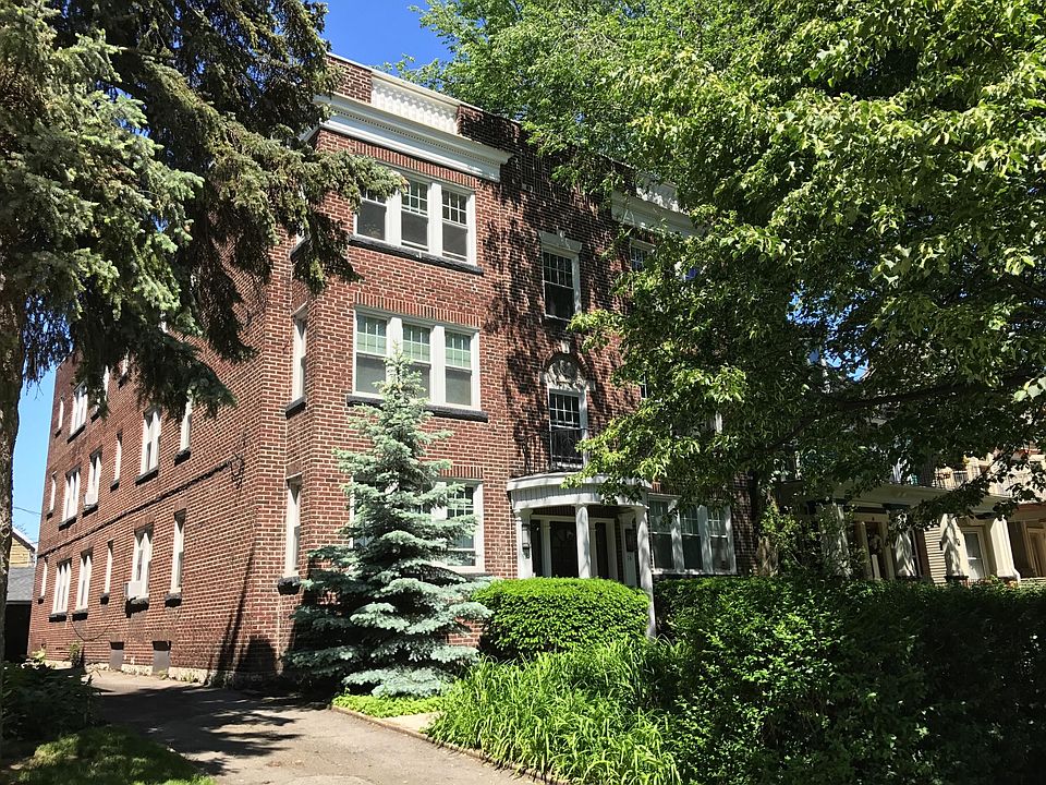 1st image of 12 Granger Pl #3