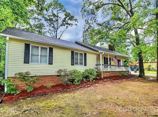 8100 Barncliff Rd, Charlotte, NC 28227