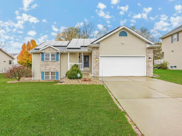 360 Kelvington Dr, Sun Prairie, WI 53590