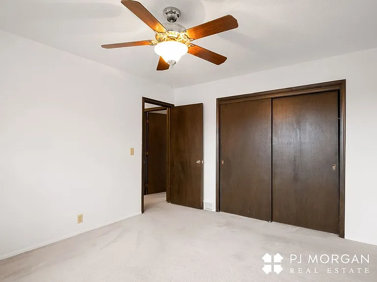 1312 S 118th St — Photo 34
