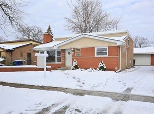 4024 W 106th Pl, Blue Island, IL