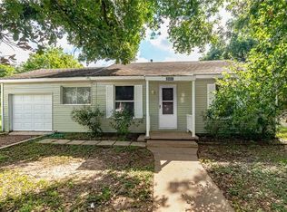 2001 Miller Ave, Bryan, TX 77801