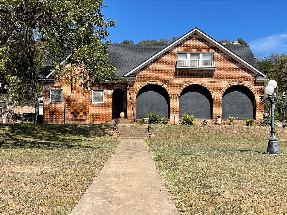 1000 Avenue A, Santa Anna, TX 76878 Zillow