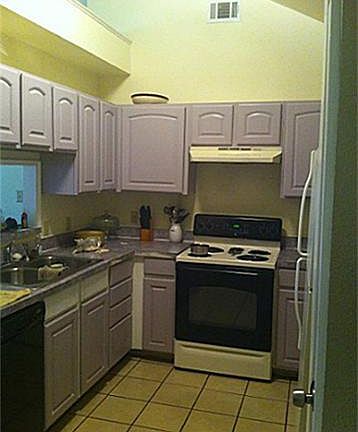 3rd image of 2609 Butterfield Dr