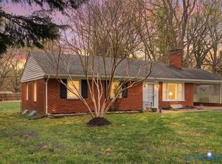 107 Patrick Henry Dr, Louisa, VA 23093