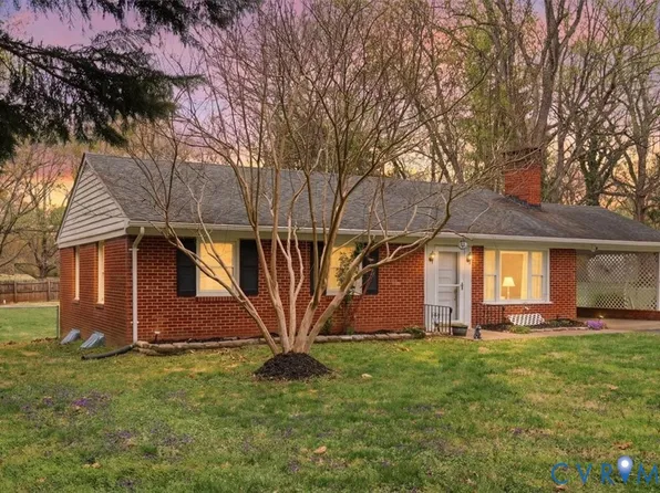 107 Patrick Henry Dr, Louisa, VA 23093