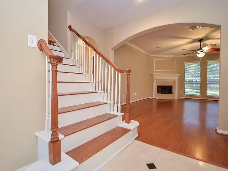 2606 Nutwood Dr — Photo 6