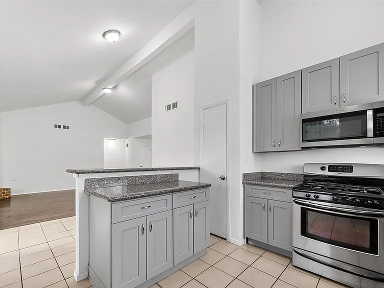 1122 Woodbridge Ave — Photo 18