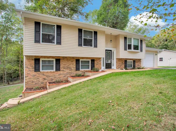 45669 Linden Ln, Lexington Park, MD 20653