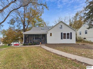 5201 S 77th St, Ralston, NE 68127