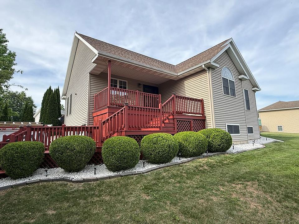 1st image of 1303 Castle Dr