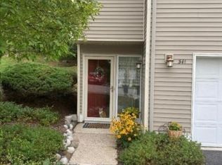 341 Falcon Ridge Way, Hamburg, NJ 07419