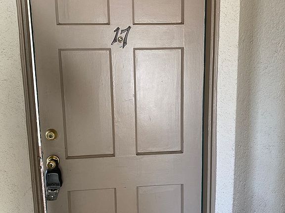 2nd image of 637 E 8th St APT 17