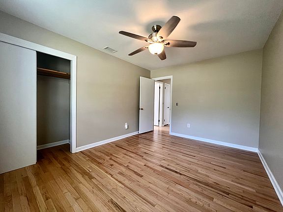 5th image of 2700 Leeds Ave